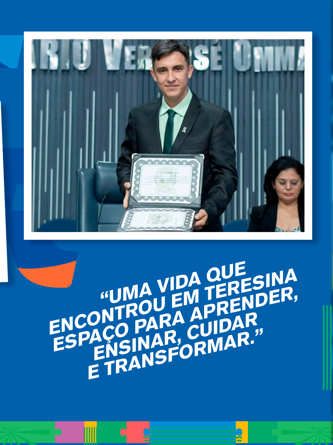 Natrício recebendo o Título de Cidadão Teresinense na Câmara Municipal